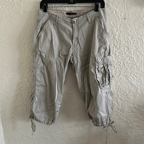 Vintage Slouchy Baggy Cargo Cropped Shorts Capris Pants Willi Smith Khaki 6 - Picture 1 of 8